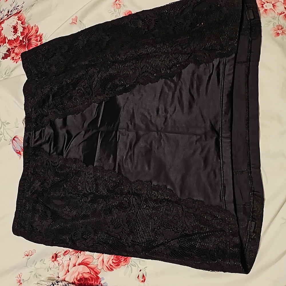 Skirt with underwear